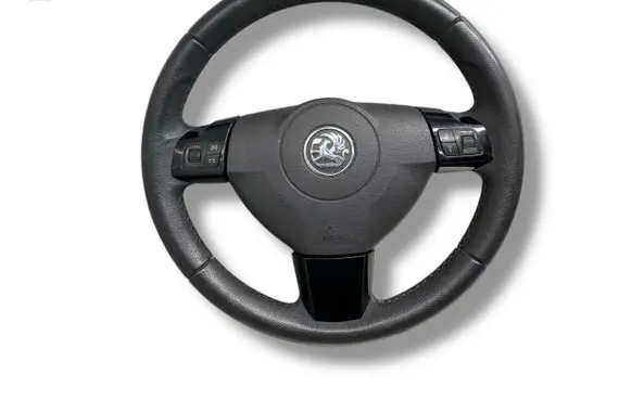 Opel Astra H Steering wheel