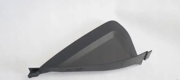 Dashboard glove box trim