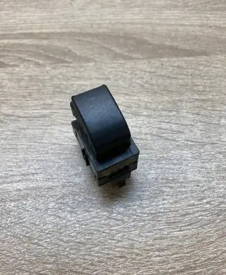 Toyota Corolla Verso AR10 Electric window control switch 848100F010