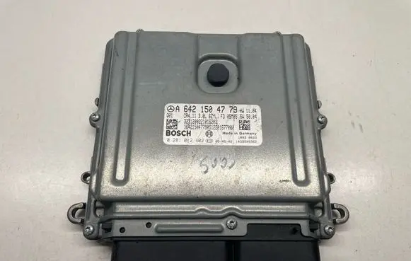 Mercedes-Benz E W211 Engine control unit/module 0281012402 A6421504779 6421504779