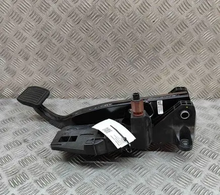 Tesla Model Y Brake pedal 118869100B
