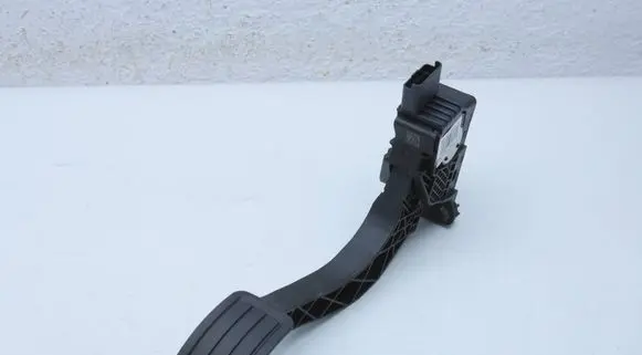 Citroen Jumpy Accelerator throttle pedal 9839353480 86CT74 5176308
