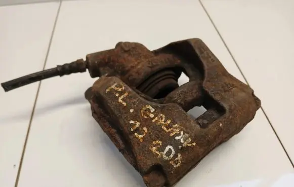 Ford Galaxy Front brake caliper