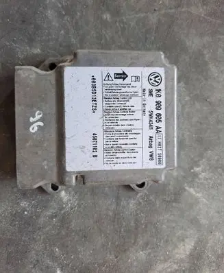 Skoda Octavia Mk2 (1Z) Airbag control unit/module 1K0909605AA 5WK43411 45071102B