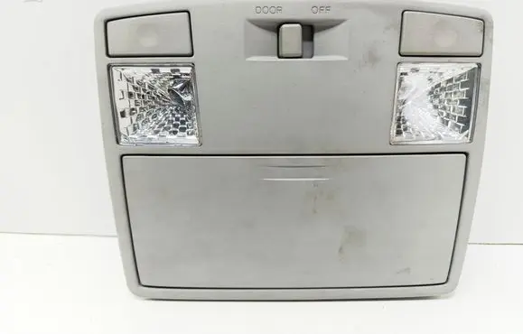 Mazda 5 Front seat light GK2A69970