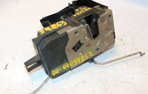 Opel Vectra B Front door lock 5133116 13201311