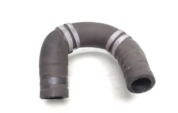 Volvo V40 Engine coolant pipe/hose 31368030