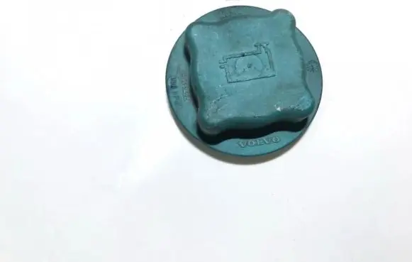 Volvo XC90 Coolant expansion tank/reservoir cap 9445462