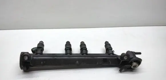 Volkswagen New Beetle Fuel injectors set 06A133317A
