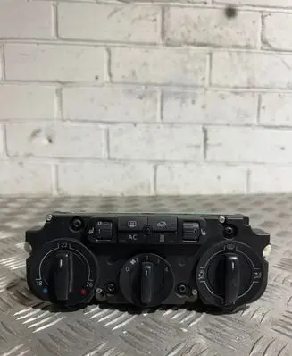 Volkswagen Golf Plus Climate control/heater control trim 