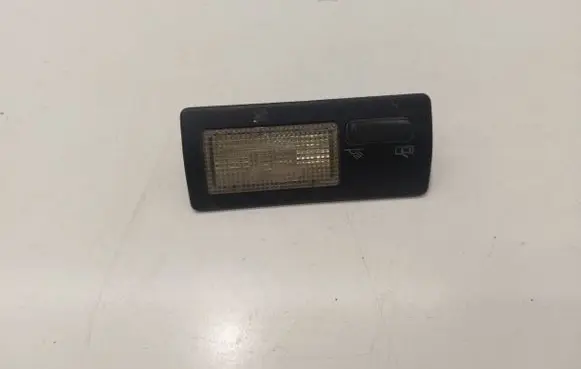 Volkswagen PASSAT B3 Rear seat light 357947291
