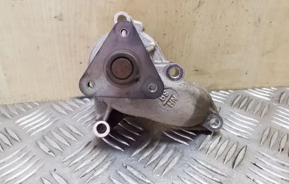 KIA Soul Water pump