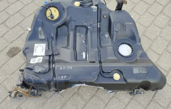 Volvo XC70 Fuel tank P30680343 10V15KG047201