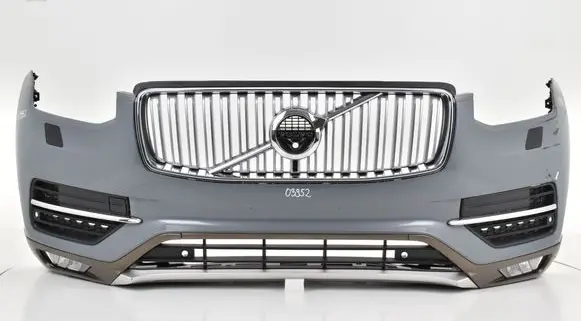 Volvo XC90 Front bumper 03952