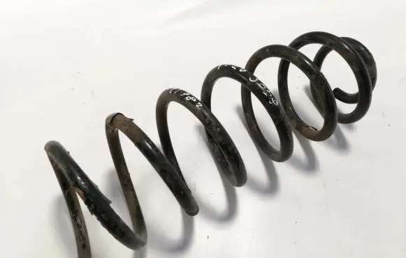 Peugeot 5008 Rear coil spring