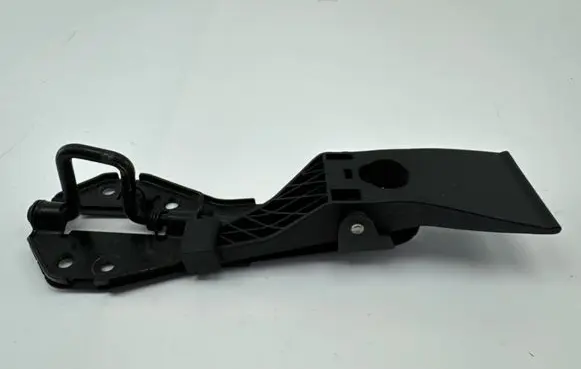 Audi RS6 C7 Engine bonnet/hood lock/latch loop/hook 4G0823480