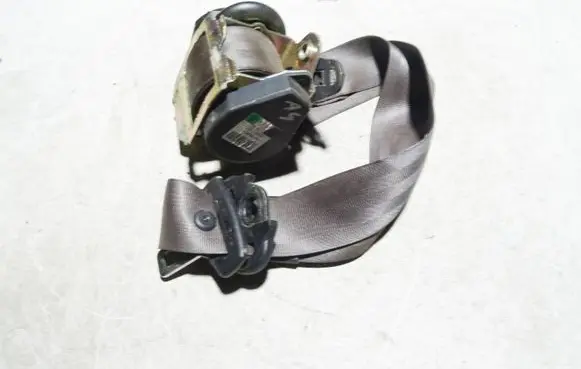 Audi A4 S4 B6 8E 8H Front seatbelt 8E0857706C