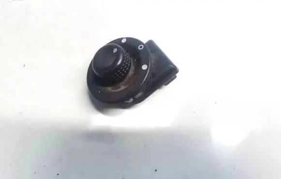 Renault Kangoo II Wing mirror switch