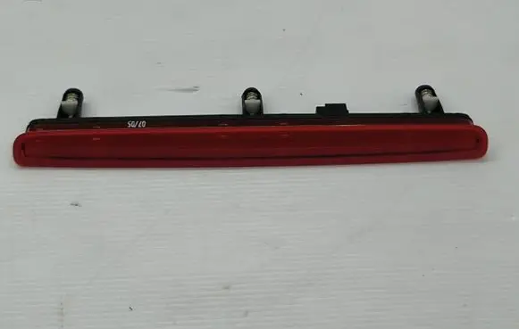 Volkswagen Multivan T5 Third/center stoplight 7E0945097