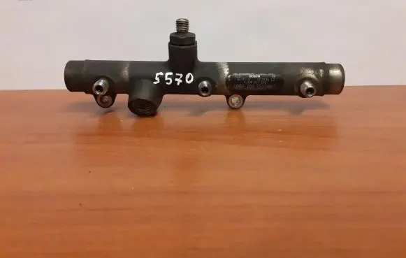 Audi A6 S6 C6 4F Fuel main line pipe F00R001650 059130089D