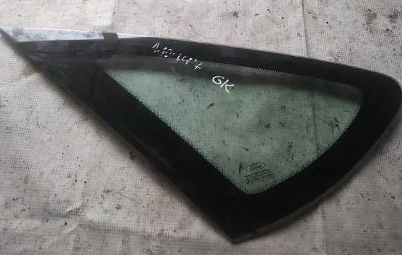 Ford Focus Rear side window as2