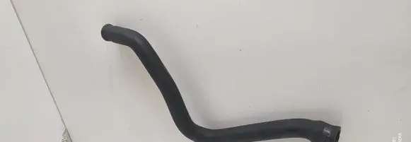 BMW 5 E39 Engine coolant pipe/hose