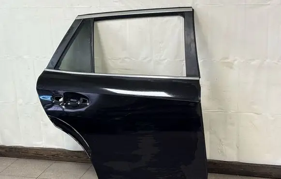 Subaru Outback (BT) Rear door 