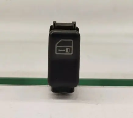 Mercedes-Benz C W202 Central locking switch button 2028203910