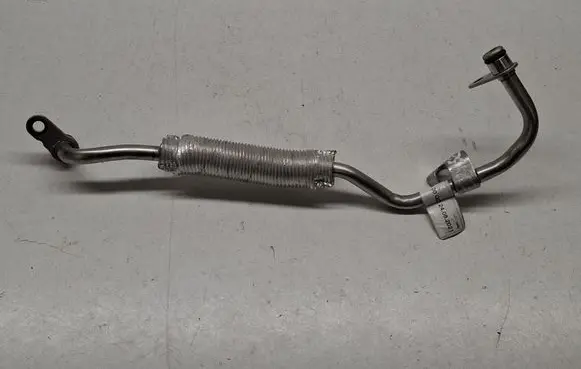 Mercedes-Benz GLE W167 Turbo turbocharger oiling pipe/hose 2562030600 A2562030600
