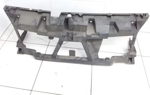 Renault Scenic II - Grand scenic II Radiator support slam panel 8200140174