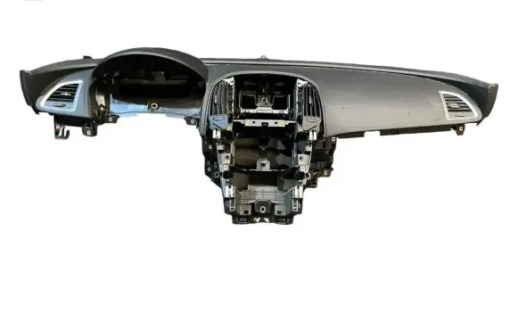 Opel Astra J Dashboard 13301067 A3400
