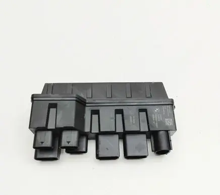 BMW X2 U10 Voltage converter/converter module 7952991