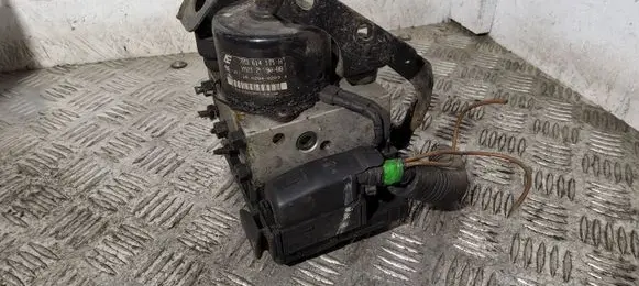 Seat Alhambra (Mk1) ABS Pump 1J0907379P 5WK8476 10094903313