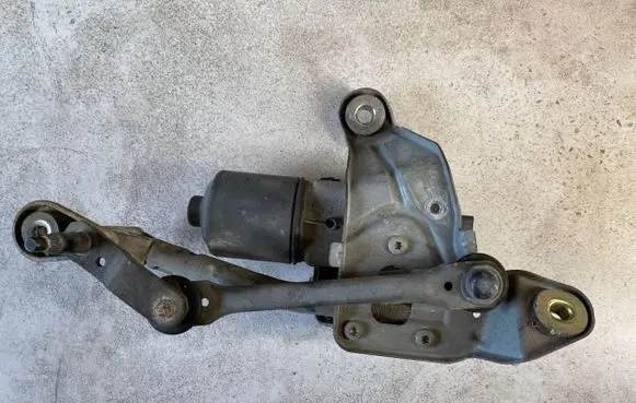 Volkswagen Phaeton Front wiper linkage and motor 3D1955119