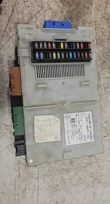Ford S-MAX Fuse module 7G9T14A073DD LTQF01125TP 28130621