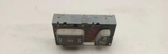 BMW 5 E39 Seat control module 61316905509