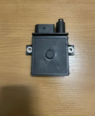 BMW X5 E70 Glow plug pre-heat relay 780120102