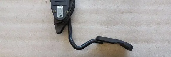 Volkswagen Sharan Accelerator throttle pedal 7M1721603