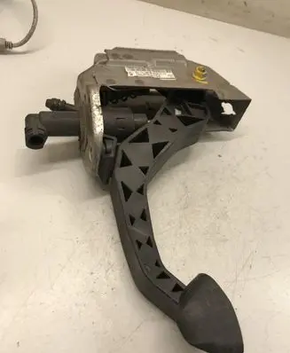 Clutch pedal