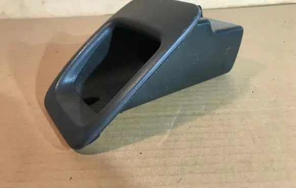 Jaguar XJ X308 Glove box GND6134AB XLPA2189