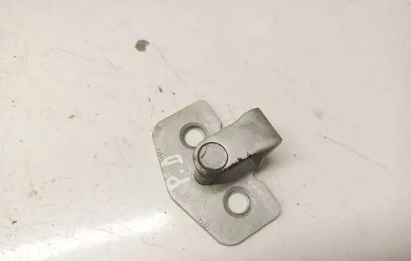Saab 9-5 Front door lock loop/hook striker 