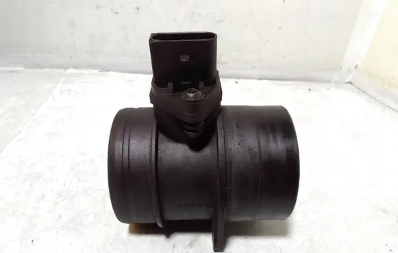 Volkswagen Touareg I Mass air flow meter 074906461B 0281002461