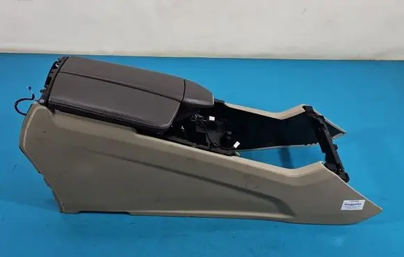 Mercedes-Benz GL X166 Armrest A1666800819 IMPRK1573970