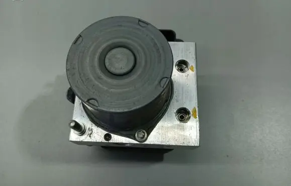 Nissan X-Trail T32 ABS Pump 2265106452