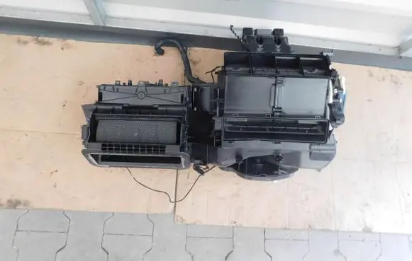 Volkswagen Golf VII Interior heater climate box assembly 