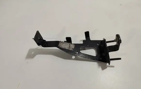 Chevrolet Camaro Radiator mount bracket 23207707