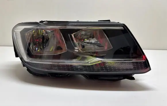 Volkswagen Tiguan Headlight/headlamp 5NB941006B 030110120200