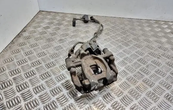 BMW X1 F48 F49 Rear brake caliper 6798957