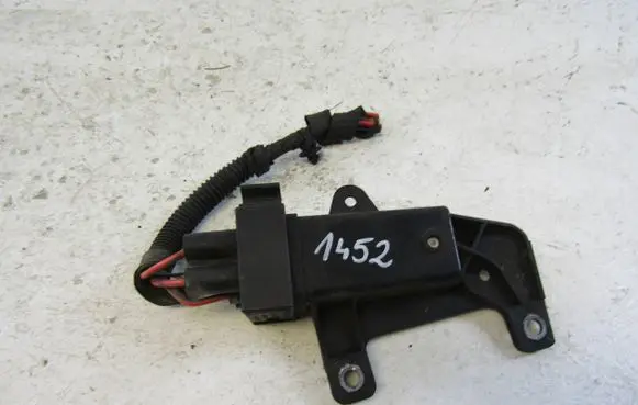 Volkswagen Up Coolant fan relay 1S0919506