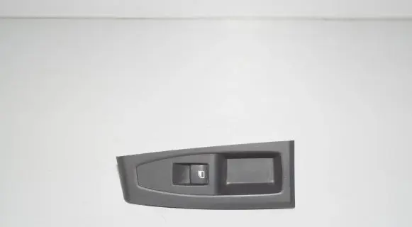 BMW 2 F46 Electric window control switch 9208107 61319208107